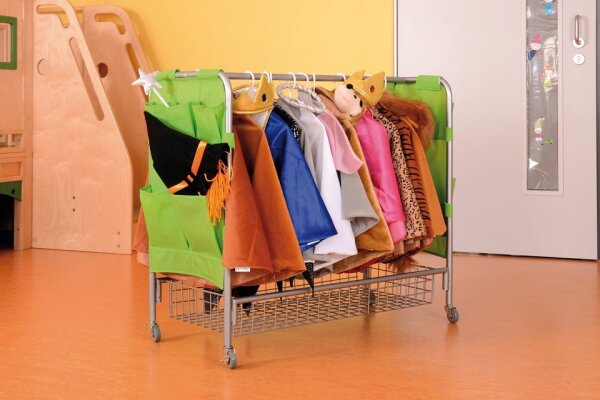 Garderobe fahrbar
