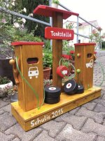 Tankstelle Outdoor Kiefer