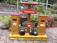 Tankstelle Outdoor Kiefer