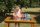Outdoor Tisch, transparent Maedchen malt