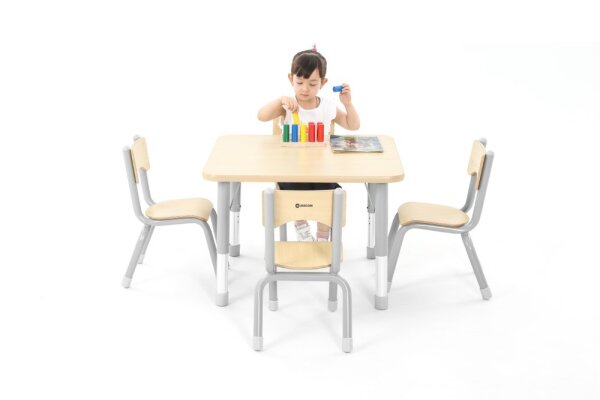 Owlaf Tisch-/Stuhlset Quadrattisch + 4 St&uuml;hle