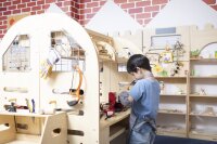 Kinderwerkbank mit R&uuml;ckwand