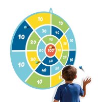 Kind wirf B&Auml;lle auf XXL Dartspiel