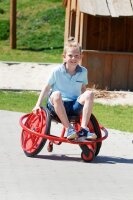 Junge mit Wheely Rider