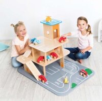 XXL City-Parkhaus mit 2 Kindern