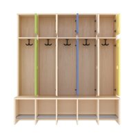 Komplettgarderobe von vorne, T&uuml;ren offen